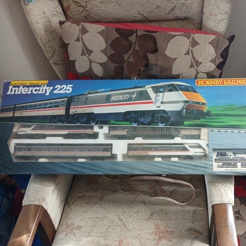 Hornby r696 intercity - /, 225