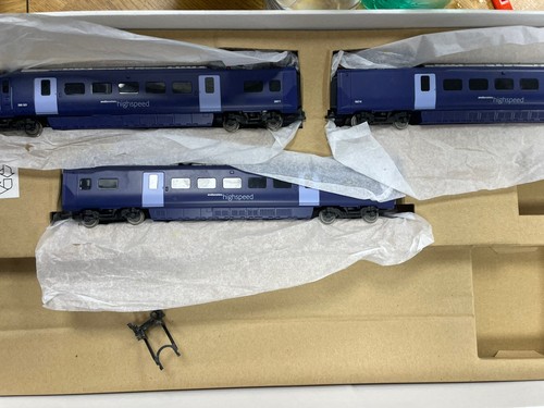 Hornby blue rapier train - ,