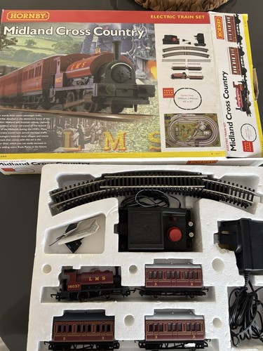 Hornby train set - train,