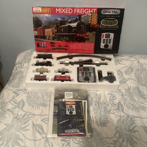Hornby mixed freight - hornby, digital