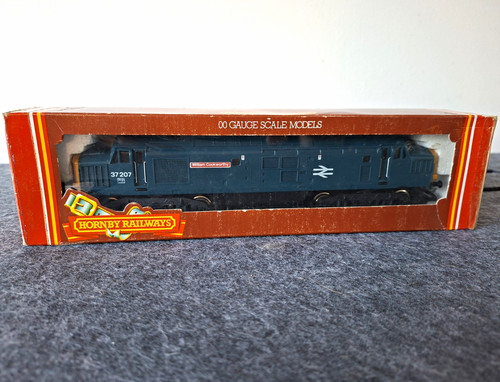 Hornby class 37 - br, diesel
