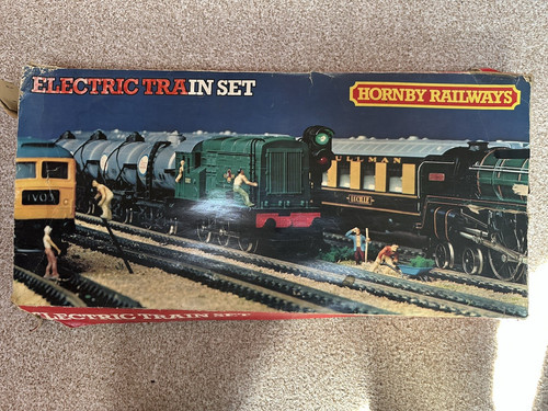 Hornby gauge train set - oo,